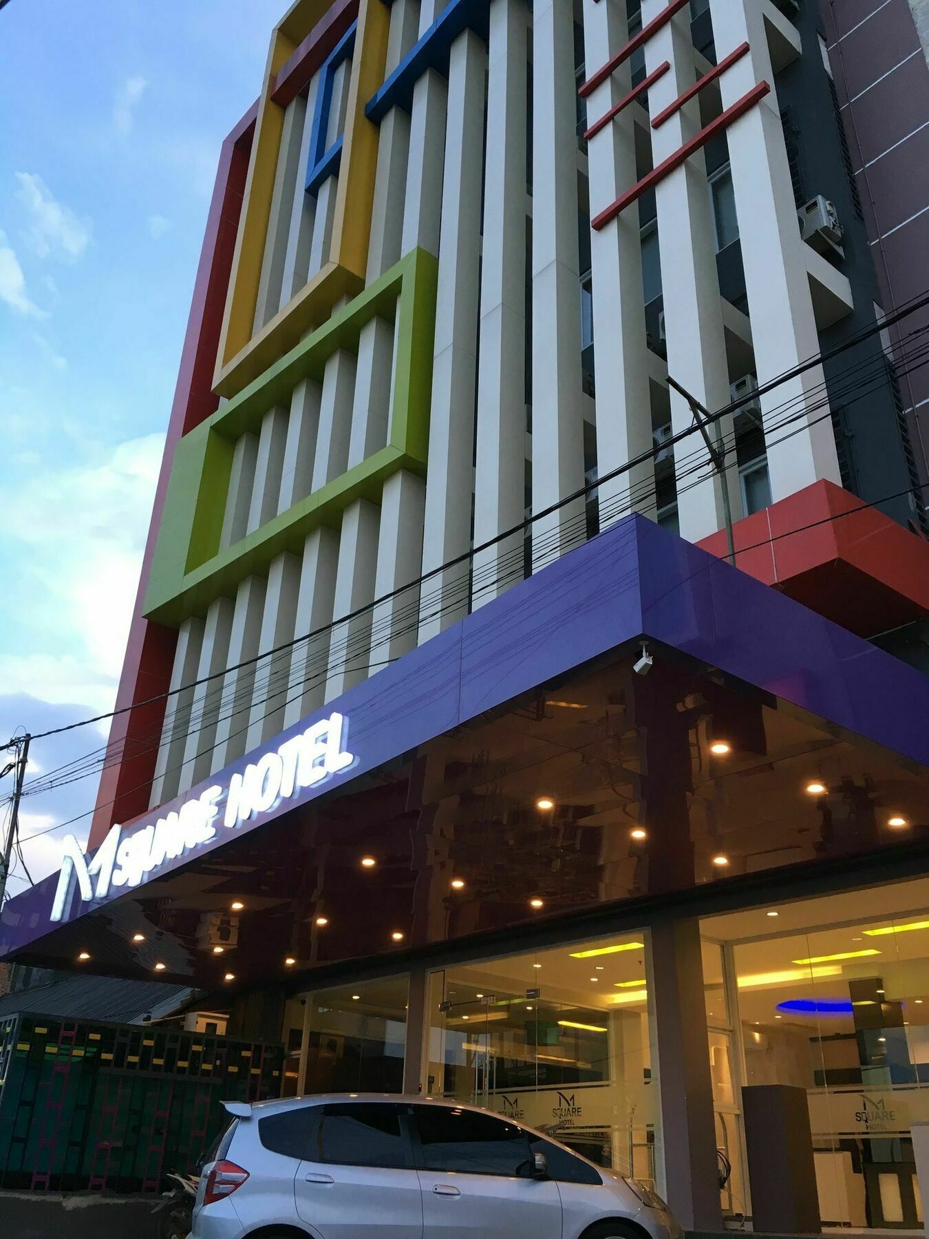 Отель Msquare Палембанг Экстерьер фото
